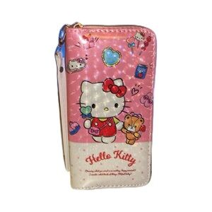 Hello Kitty wristlet wallet